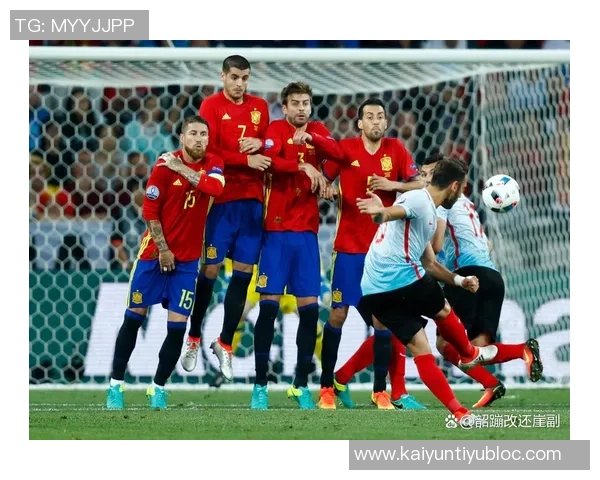 西班牙出线战吸引近400万观众收视率夺冠成为当日焦点